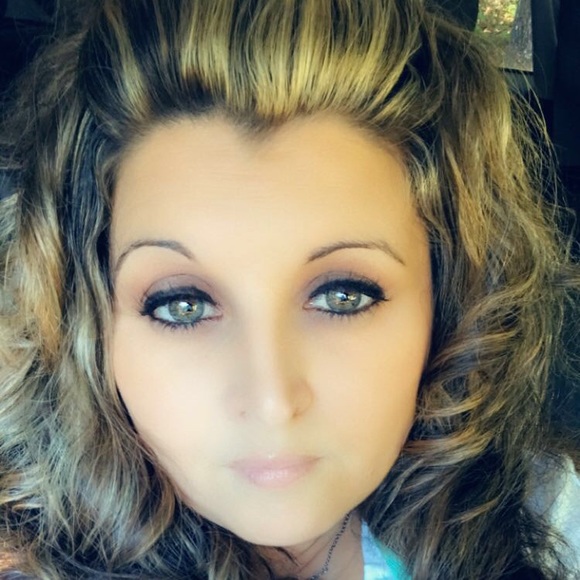 Meet your Posher, Nayanaya - Picture 1 of 1